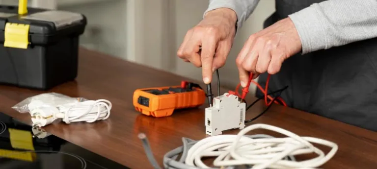 How Much Does It Cost to Hire an Electrician on the Sunshine Coast 01