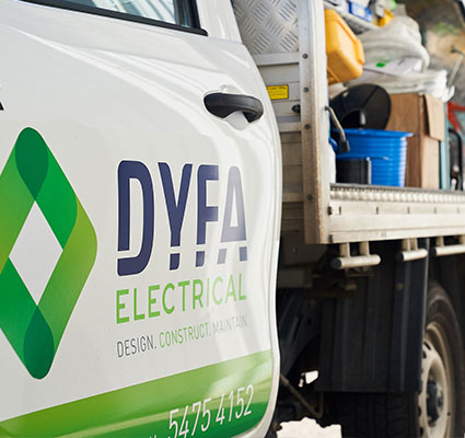 dyf9 - Emergency Electricians