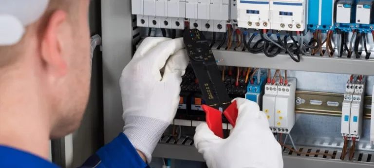 News 3 what to do when a circuit breaker trips in Sydney