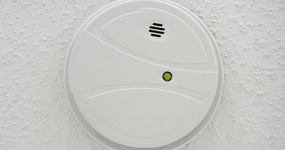 smoke alarm installation